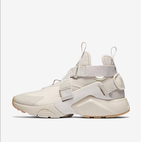 women's air huarache city move casual sneakers from finish line